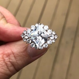 ⭐️NEW Princess Cut CZ 5.62 CT Ring Size 8 1/2